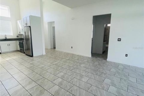 Villa ou maison à vendre à Kissimmee, Floride: 4 chambres, 133.97 m2 № 1318310 - photo 4