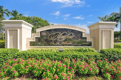 Condominio en venta en Wellington, Florida, 3 dormitorios, 168.34 m2 № 697225 - foto 1