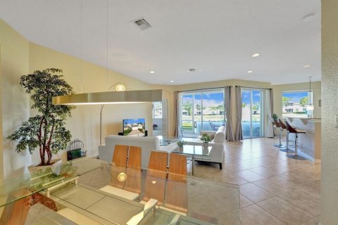 Condominio en venta en Wellington, Florida, 3 dormitorios, 168.34 m2 № 697225 - foto 27