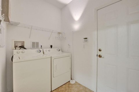 Condominio en venta en Wellington, Florida, 3 dormitorios, 168.34 m2 № 697225 - foto 9
