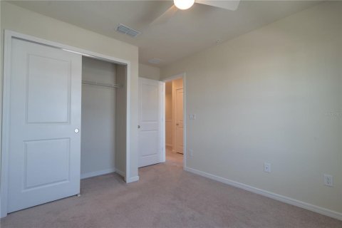 Townhouse in Orlando, Florida 4 bedrooms, 168.06 sq.m. № 931379 - photo 17