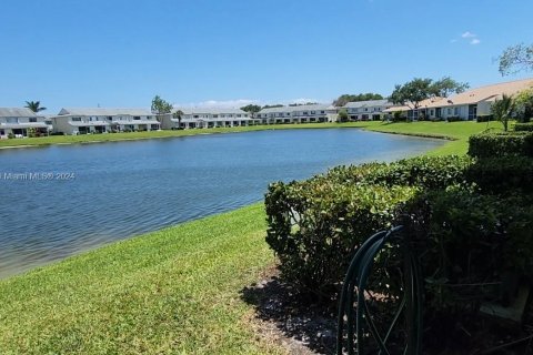 Villa ou maison à vendre à Dania Beach, Floride: 2 chambres, 90.21 m2 № 1145765 - photo 15