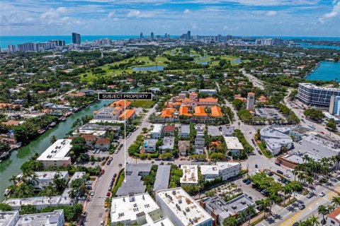 Copropriété à vendre à Miami Beach, Floride: 1 chambre, 81.48 m2 № 1351922 - photo 9