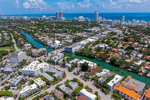 Copropriété à vendre à Miami Beach, Floride: 1 chambre, 81.48 m2 № 1351922 - photo 8