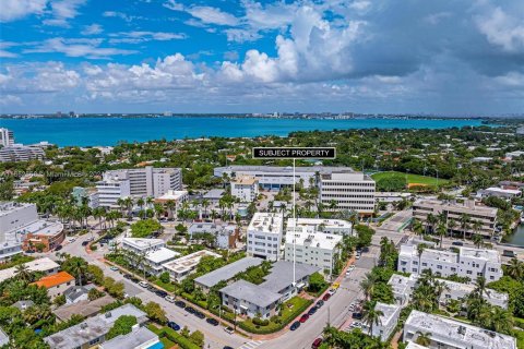 Copropriété à vendre à Miami Beach, Floride: 1 chambre, 81.48 m2 № 1351922 - photo 7