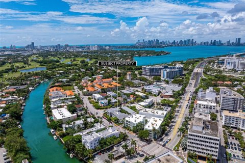 Condo in Miami Beach, Florida, 1 bedroom  № 1351922 - photo 6