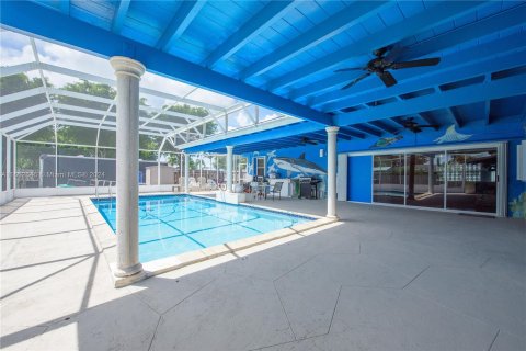 Casa en venta en Homestead, Florida, 3 dormitorios, 189.99 m2 № 1351923 - foto 17