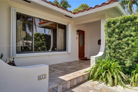 Casa en venta en Hollywood, Florida, 3 dormitorios, 180.6 m2 № 1351921 - foto 4