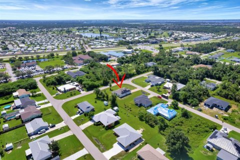 Villa ou maison à vendre à Punta Gorda, Floride: 4 chambres, 137.96 m2 № 1326929 - photo 28