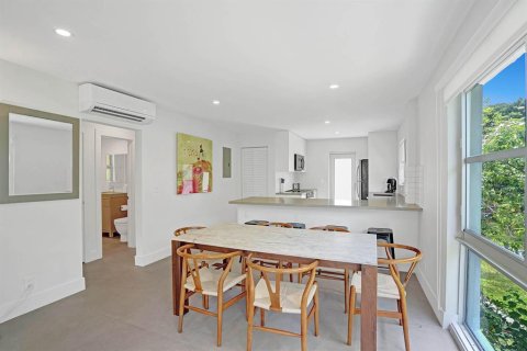 Apartment in Fort Lauderdale, Florida 2 bedrooms, 83.61 sq.m. № 456872 - photo 13