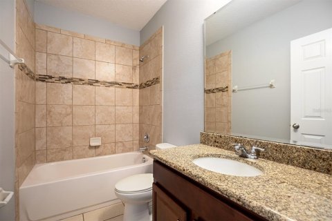 Casa en venta en Kissimmee, Florida, 4 dormitorios, 237.18 m2 № 1338602 - foto 15