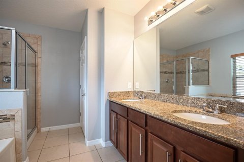 Villa ou maison à vendre à Kissimmee, Floride: 4 chambres, 237.18 m2 № 1338602 - photo 18