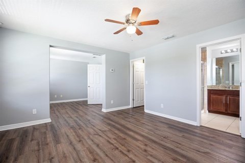 Villa ou maison à vendre à Kissimmee, Floride: 4 chambres, 237.18 m2 № 1338602 - photo 22