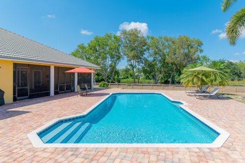 Casa en venta en Palm City, Florida, 5 dormitorios, 330.55 m2 № 1154558 - foto 30