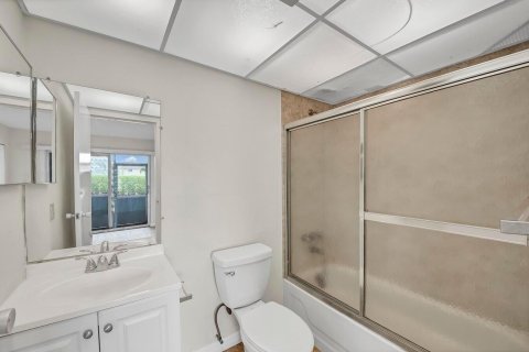 Copropriété à vendre à Delray Beach, Floride: 1 chambre, 66.89 m2 № 1154556 - photo 3