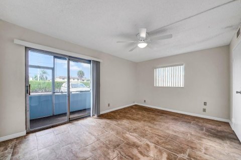 Condominio en venta en Delray Beach, Florida, 1 dormitorio, 66.89 m2 № 1154556 - foto 4