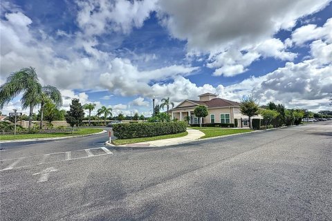 Adosado en venta en Kissimmee, Florida, 4 dormitorios, 157.38 m2 № 1360937 - foto 24