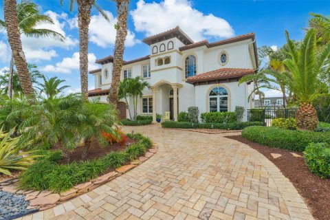 Villa ou maison à vendre à Lighthouse Point, Floride: 7 chambres, 448.35 m2 № 1116797 - photo 25