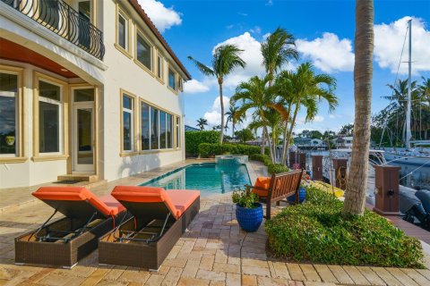 Villa ou maison à vendre à Lighthouse Point, Floride: 7 chambres, 448.35 m2 № 1116797 - photo 12