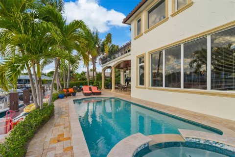 Villa ou maison à vendre à Lighthouse Point, Floride: 7 chambres, 448.35 m2 № 1116797 - photo 13