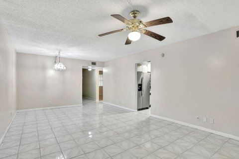 Copropriété à vendre à Coral Springs, Floride: 3 chambres, 102.19 m2 № 1116893 - photo 19