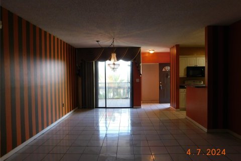 Condominio en venta en Miami, Florida, 2 dormitorios, 130.06 m2 № 1116834 - foto 9