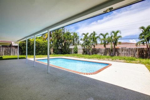 Casa en venta en Lighthouse Point, Florida, 3 dormitorios, 132.94 m2 № 656237 - foto 13