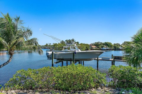 Villa ou maison à vendre à Jupiter, Floride: 5 chambres, 601.64 m2 № 1217393 - photo 12