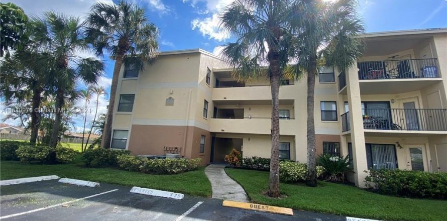 Condominio en Sunrise, Florida, 1 dormitorio  № 1332258