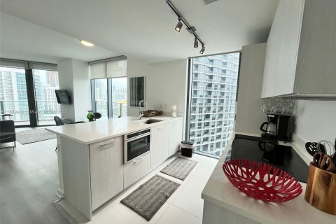 Condo in Miami, Florida, 2 bedrooms  № 1332260 - photo 5