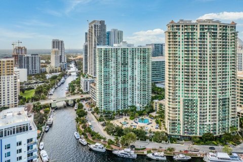 Condo in Fort Lauderdale, Florida, 2 bedrooms  № 950293 - photo 4