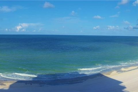 Condominio en alquiler en Madeira Beach, Florida, 3 dormitorios, 150.97 m2 № 251542 - foto 4