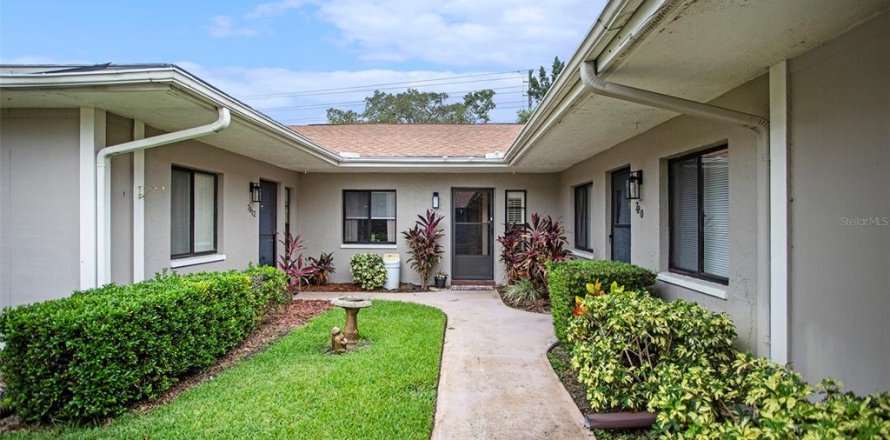 Condo in Hudson, Florida, 2 bedrooms  № 1279672