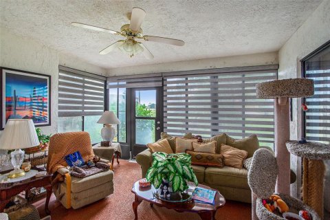 Condominio en venta en Hudson, Florida, 2 dormitorios, 112.41 m2 № 1279672 - foto 15