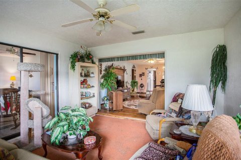 Condo in Hudson, Florida, 2 bedrooms  № 1279672 - photo 17