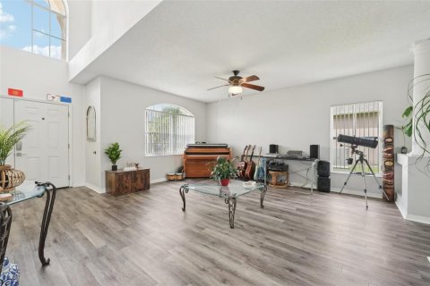 Villa ou maison à vendre à Kissimmee, Floride: 4 chambres, 258.64 m2 № 1279640 - photo 14