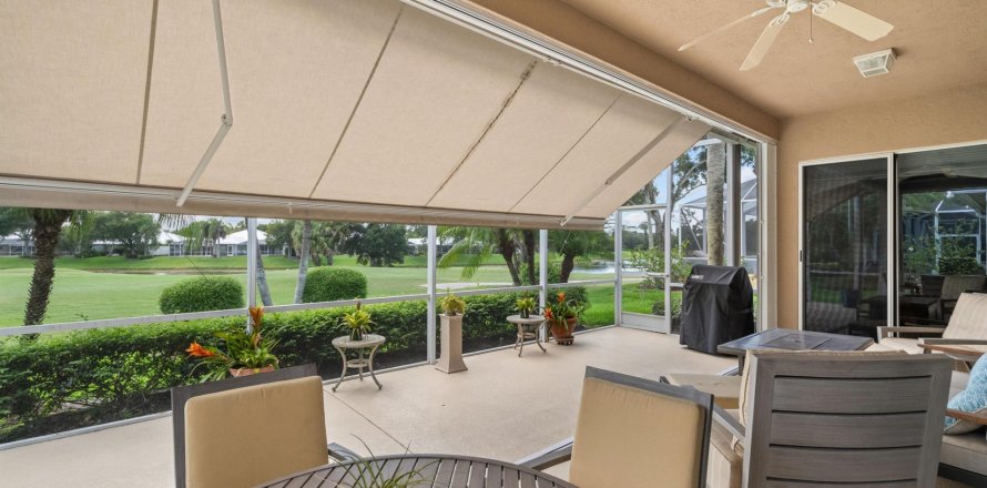 Villa ou maison à Palm City, Floride 3 chambres, 166.57 m2 № 1221348