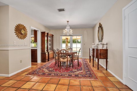 Villa ou maison à vendre à Palmetto Bay, Floride: 4 chambres, 272.39 m2 № 1147638 - photo 7