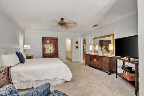 Casa en venta en Palmetto Bay, Florida, 4 dormitorios, 272.39 m2 № 1147638 - foto 16