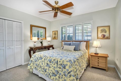 Villa ou maison à vendre à Palmetto Bay, Floride: 4 chambres, 272.39 m2 № 1147638 - photo 21