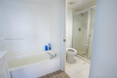 Copropriété à vendre à Aventura, Floride: 2 chambres, 109.72 m2 № 1147603 - photo 16