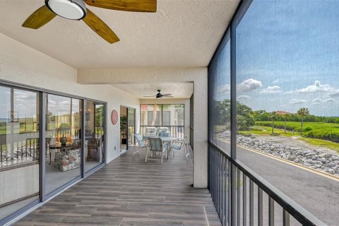 Condo in Bradenton, Florida, 3 bedrooms  № 1287839 - photo 17