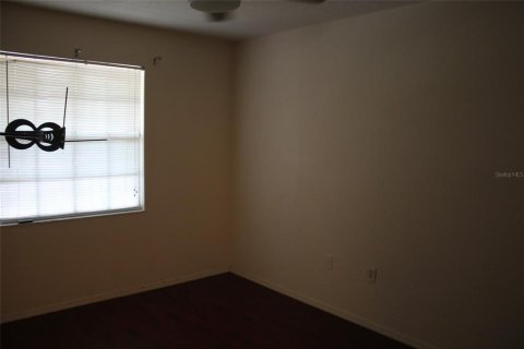 Condo in Orlando, Florida, 2 bedrooms  № 1383871 - photo 17