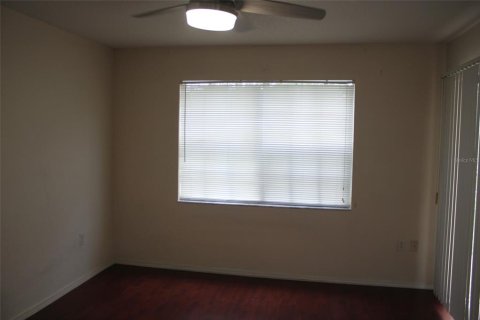 Condo in Orlando, Florida, 2 bedrooms  № 1383871 - photo 9