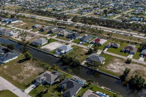 Terreno en venta en Cape Coral, Florida № 1386513 - foto 8