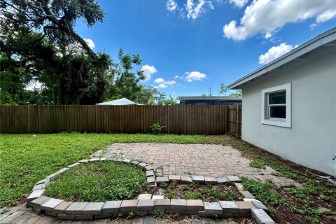 Casa en venta en Orlando, Florida, 4 dormitorios, 148.92 m2 № 1386514 - foto 10