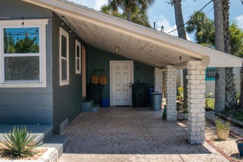 Villa ou maison à louer à New Smyrna Beach, Floride: 3 chambres, 140.75 m2 № 1386563 - photo 4