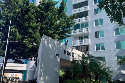 Condominio en venta en Hollywood, Florida, 2 dormitorios, 102.19 m2 № 1332225 - foto 6