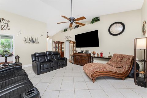 House in North Port, Florida 3 bedrooms, 160.16 sq.m. № 1086889 - photo 21