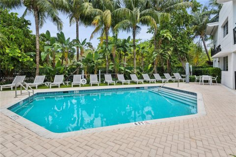 Copropriété à vendre à Miami Beach, Floride: 1 chambre, 66.98 m2 № 1208911 - photo 11